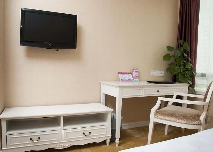 Superior Queen Room